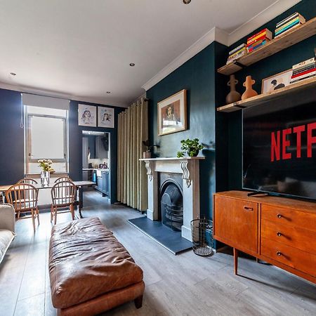 Arte Stays - 2 Bed Luxurious Flat, Garden, 5Min Dalston St., Parking Available, Serviced Accommodation - Up To 5 Ppl لندن المظهر الخارجي الصورة